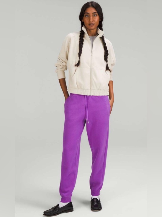 lululemon athletica Pants - lululemon High-Rise Scuba Joggers (NEW WITH TAGS ATTACHED) Moonlite Magenta